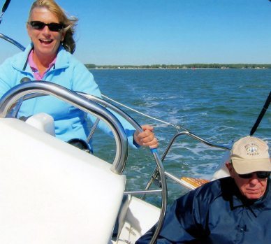 Williamsburg Charter Sails : Private Sailboat Charters in Williamsburg VA