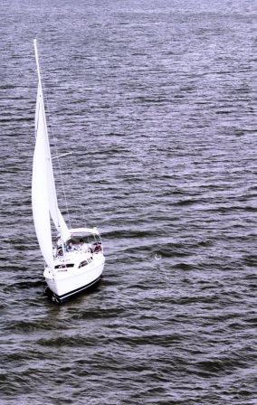 Helicopter view of Deadline 29 under sail